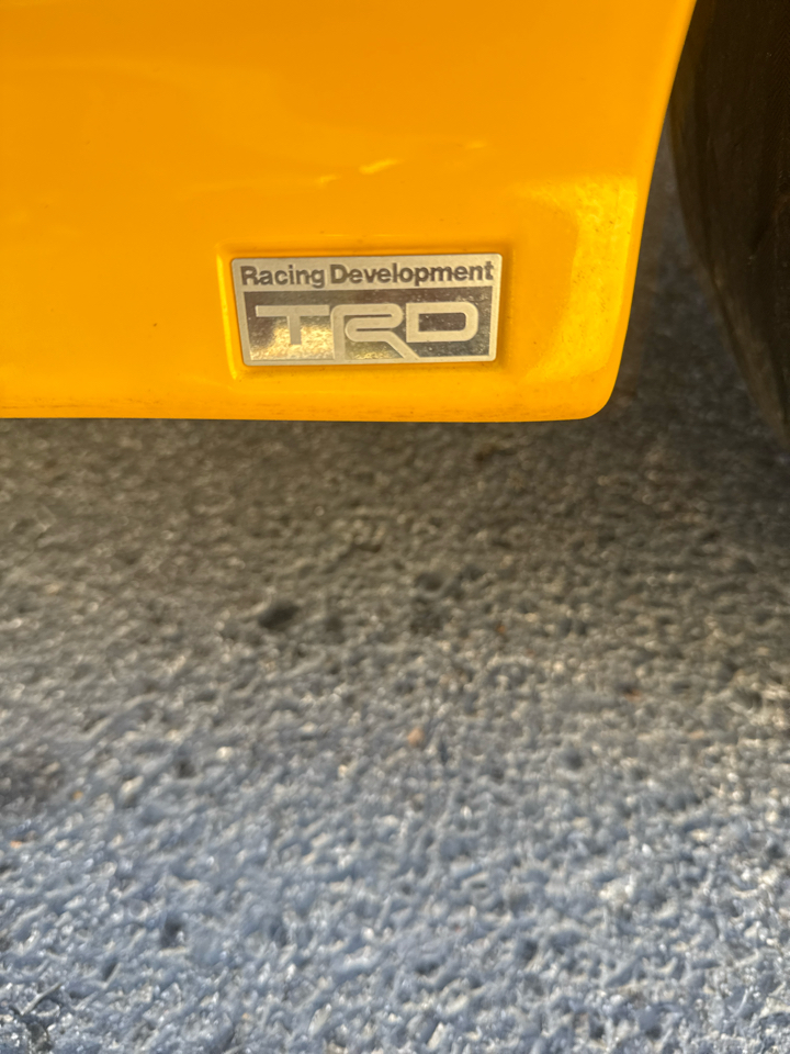 Scion tC 2dr HB Man (Natl) 2012