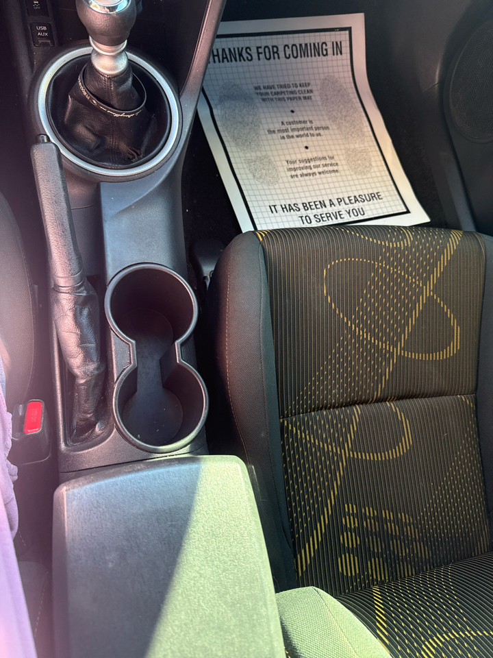 Scion tC 2dr HB Man (Natl) 2012