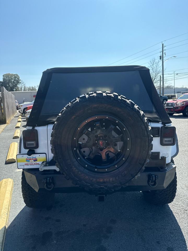 Jeep Wrangler Unlimited 4WD 4dr Sahara 2015