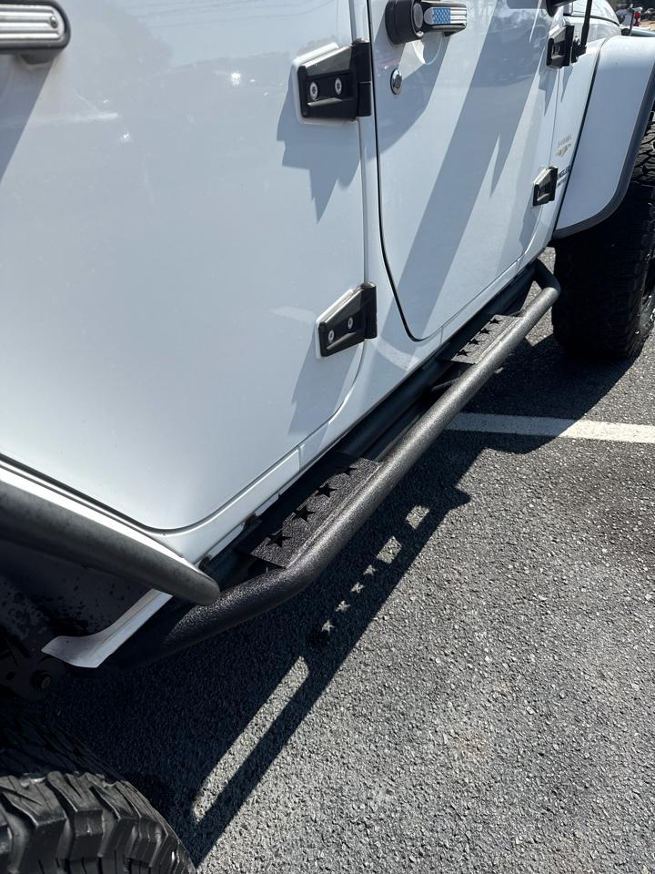 Jeep Wrangler Unlimited 4WD 4dr Sahara 2015