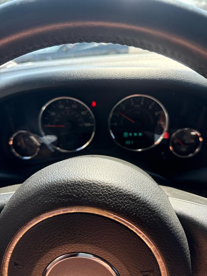 Jeep Wrangler Unlimited 4WD 4dr Sahara 2015