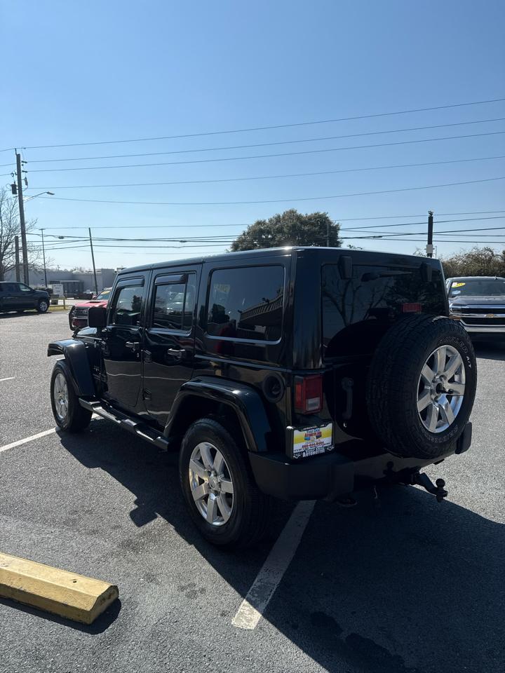 Jeep Wrangler Unlimited 4WD 4dr Sahara 2017