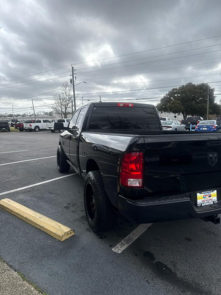 RAM 1500 Classic Tradesman 4x4 Quad Cab 6'4" Box 2021