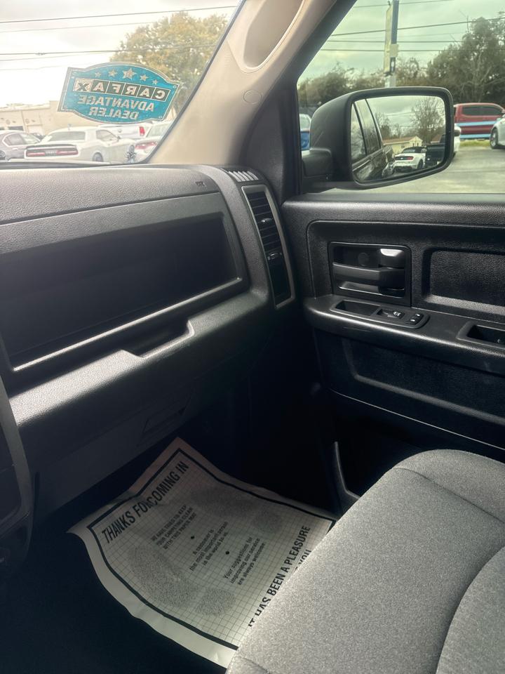 RAM 1500 Classic Tradesman 4x4 Quad Cab 6'4" Box 2021