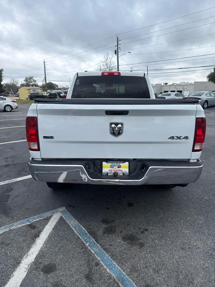 RAM 1500 Classic SLT 4x4 Crew Cab 6'4" Box 2020