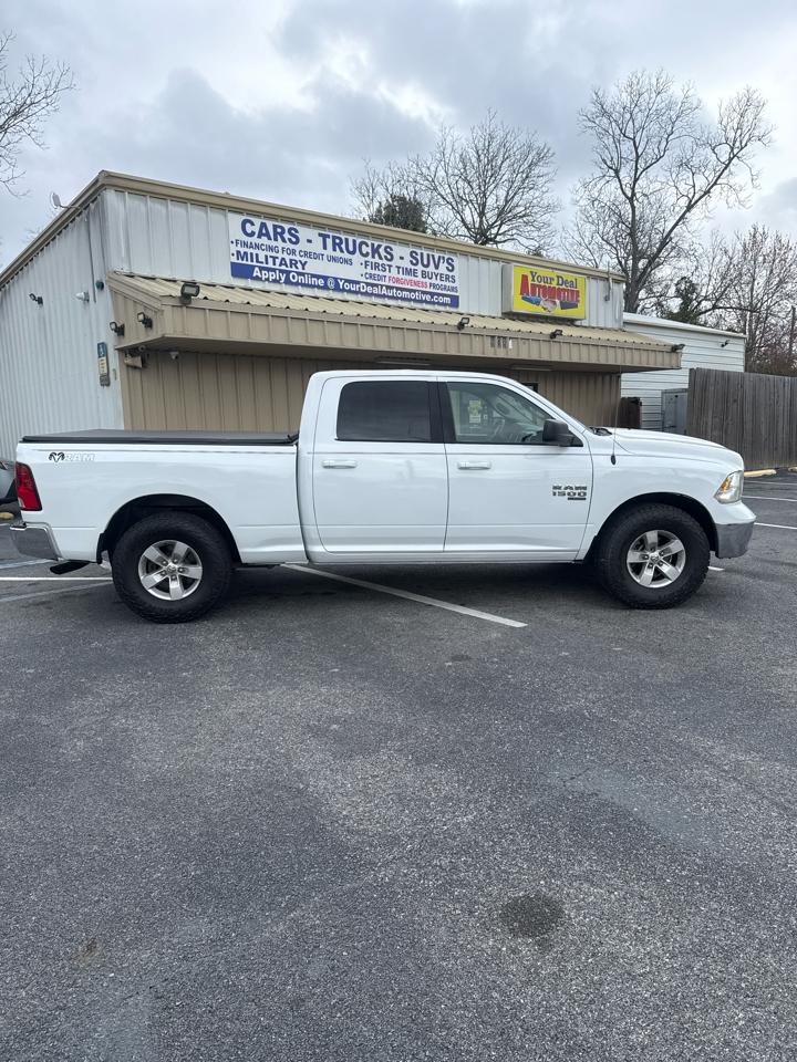 RAM 1500 Classic SLT 4x4 Crew Cab 6'4" Box 2020