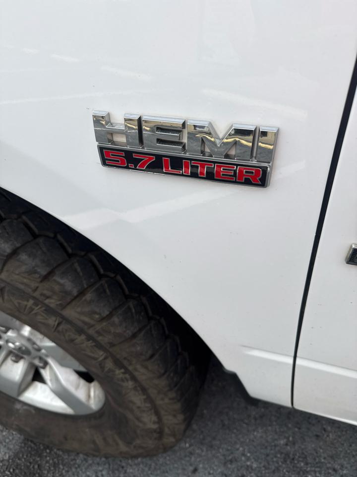 RAM 1500 Classic SLT 4x4 Crew Cab 6'4" Box 2020