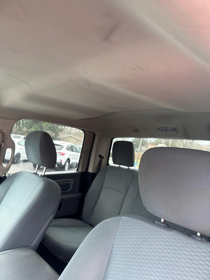 RAM 1500 Classic SLT 4x4 Crew Cab 6'4" Box 2020