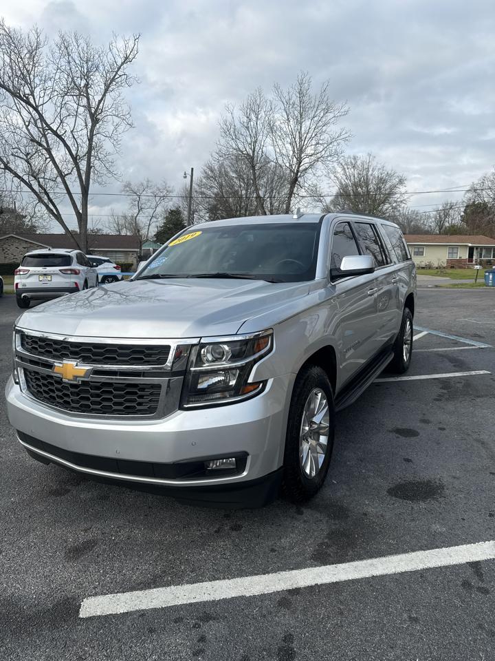 Chevrolet Suburban 2WD 4dr 1500 LT 2019