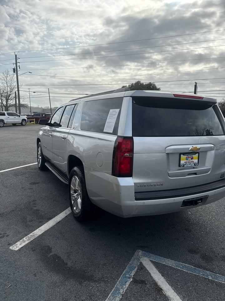 Chevrolet Suburban 2WD 4dr 1500 LT 2019