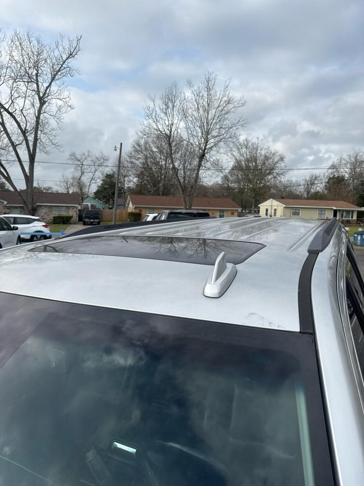 Chevrolet Suburban 2WD 4dr 1500 LT 2019