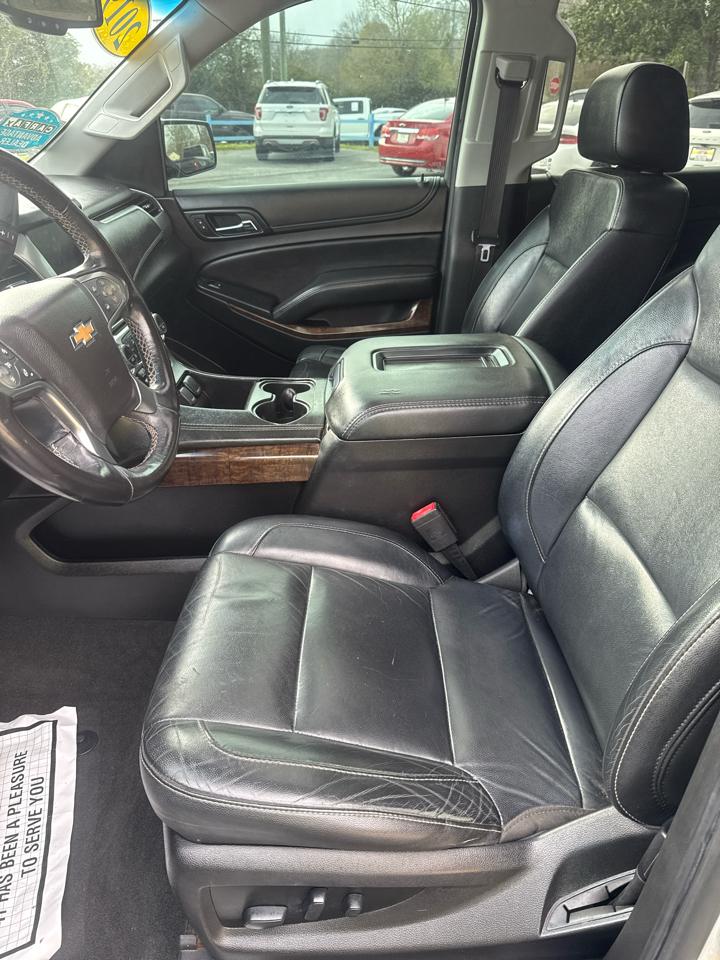 Chevrolet Suburban 2WD 4dr 1500 LT 2019