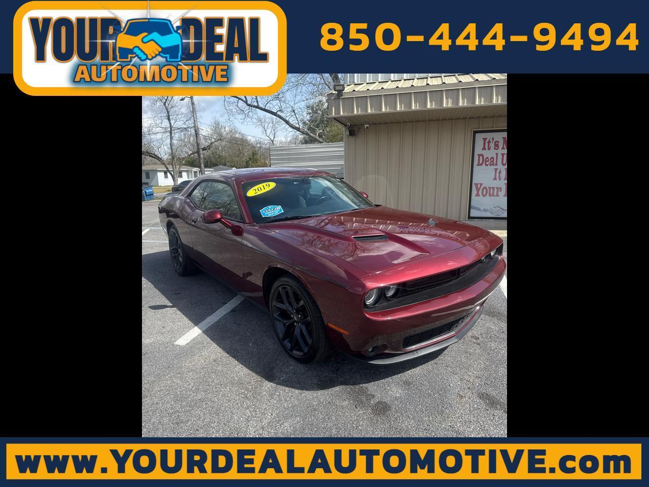 2019 Dodge Challenger SXT RWD