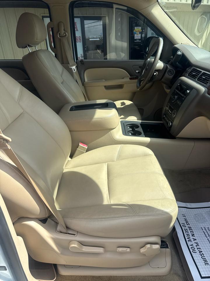 GMC Yukon XL 2WD 4dr SLT 2014