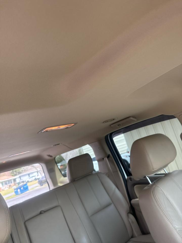 GMC Yukon XL 2WD 4dr SLT 2014