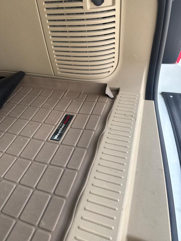 GMC Yukon XL 2WD 4dr SLT 2014