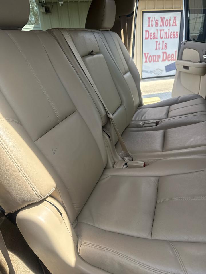 GMC Yukon XL 2WD 4dr SLT 2014