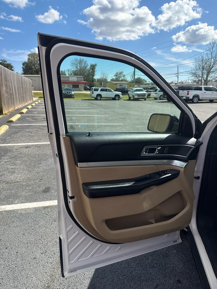 Ford Explorer XLT FWD 2017