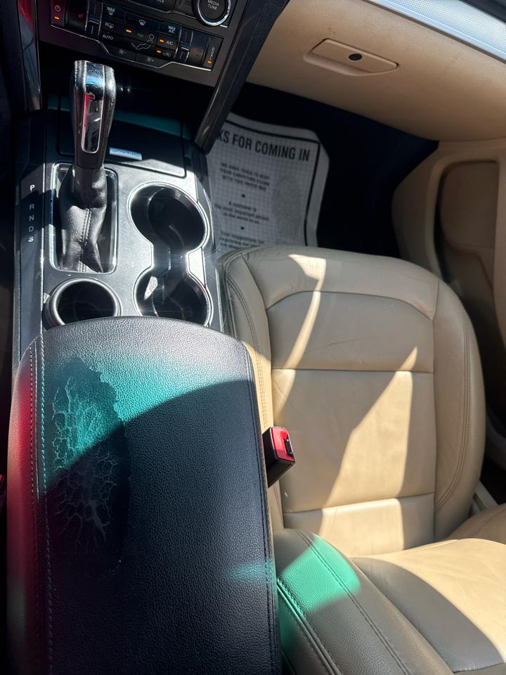 Ford Explorer XLT FWD 2017