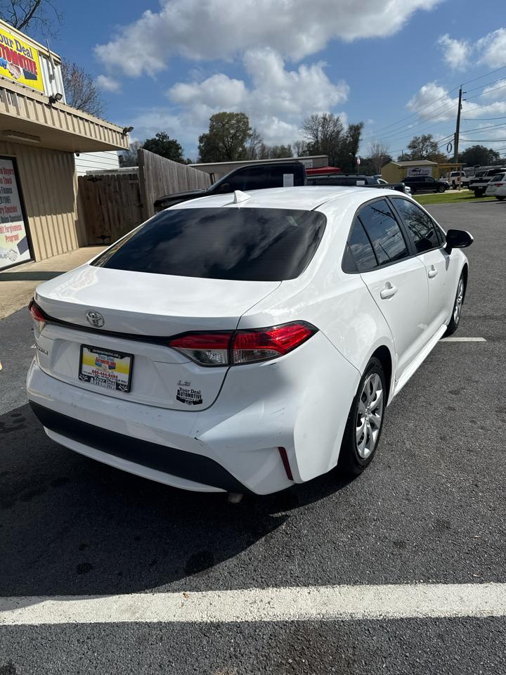 Toyota Corolla LE CVT (Natl) 2022