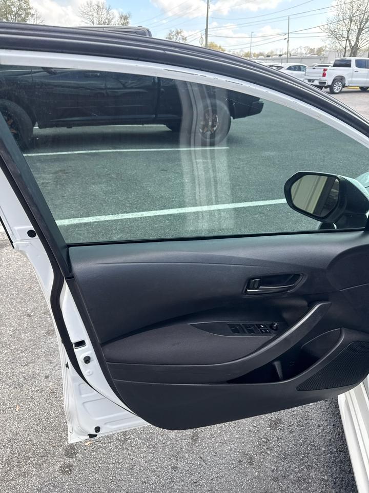 Toyota Corolla LE CVT (Natl) 2022