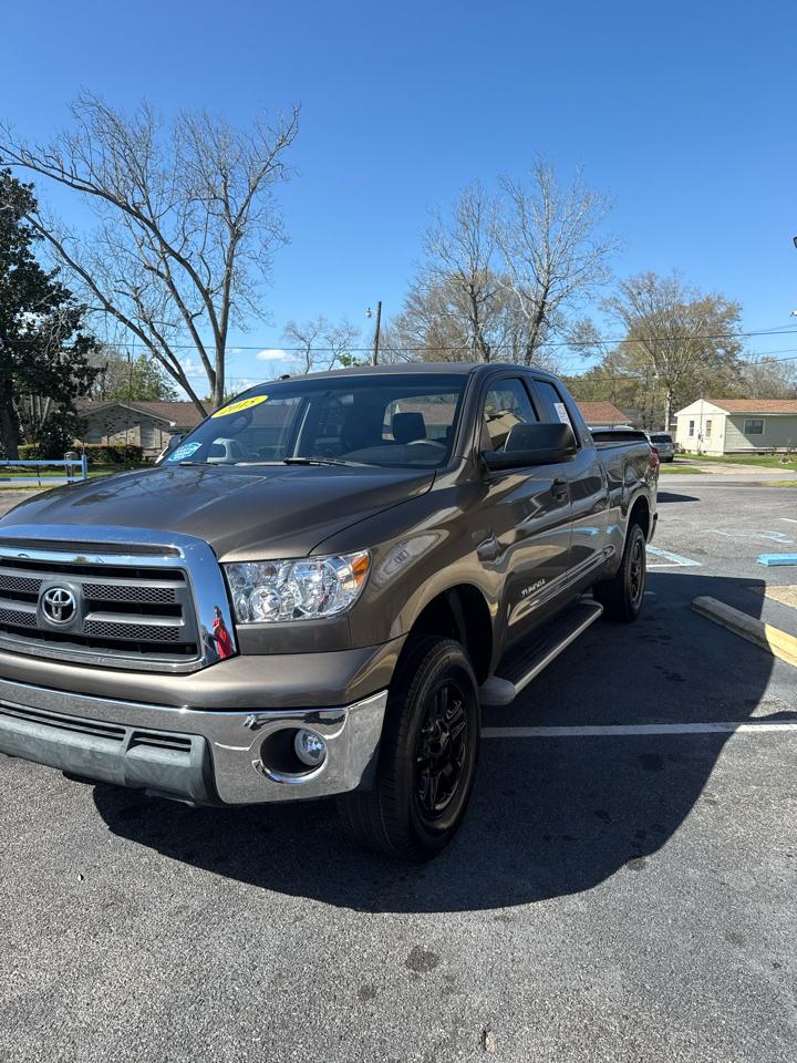 Toyota Tundra 2WD Truck Dbl 4.6L V8 6-Spd AT (Natl) 2010