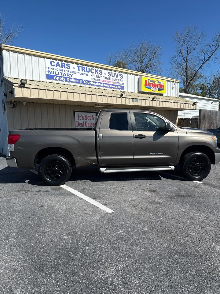 Toyota Tundra 2WD Truck Dbl 4.6L V8 6-Spd AT (Natl) 2010
