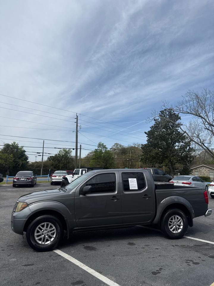 Nissan Frontier Crew Cab 4x2 SV Auto 2020