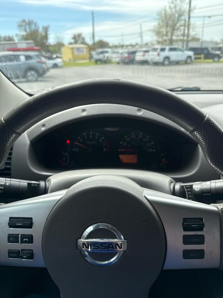 Nissan Frontier Crew Cab 4x2 SV Auto 2020