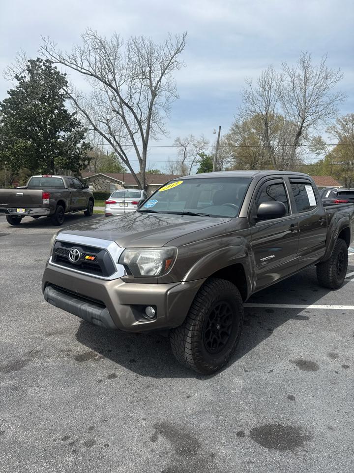 Toyota Tacoma 2WD Double Cab I4 AT PreRunner (Natl) 2015