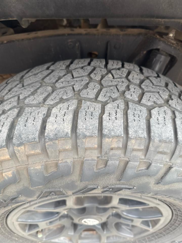 Toyota Tacoma 2WD Double Cab I4 AT PreRunner (Natl) 2015