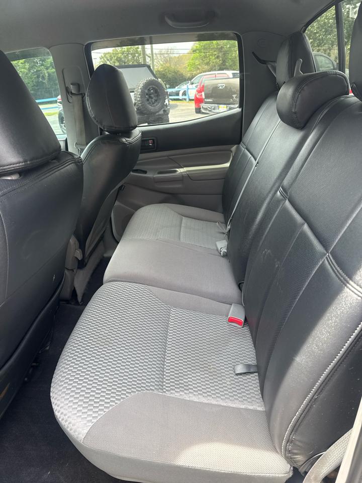 Toyota Tacoma 2WD Double Cab I4 AT PreRunner (Natl) 2015