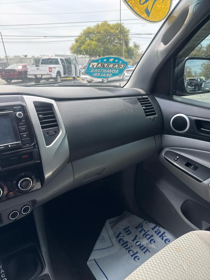 Toyota Tacoma 2WD Double Cab I4 AT PreRunner (Natl) 2015