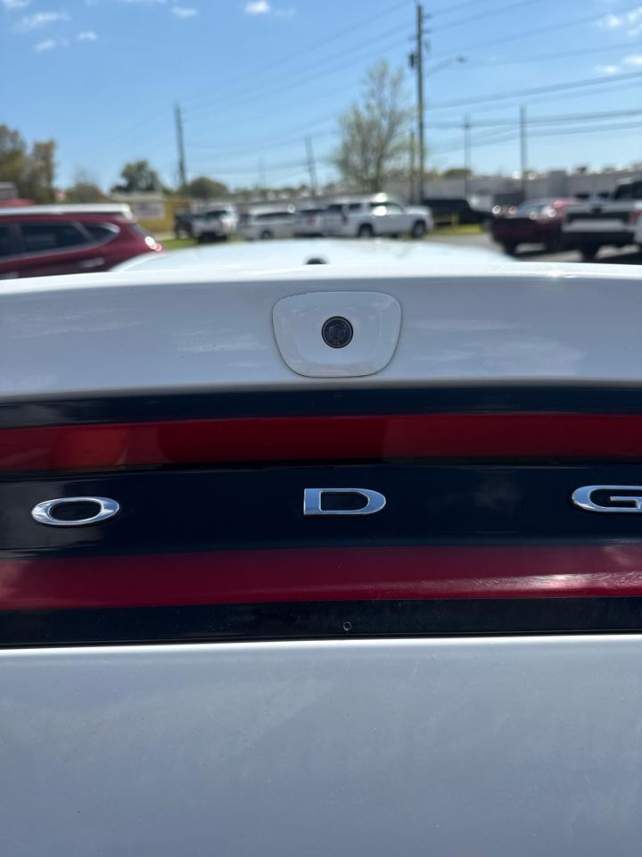 Dodge Charger SXT RWD 2022