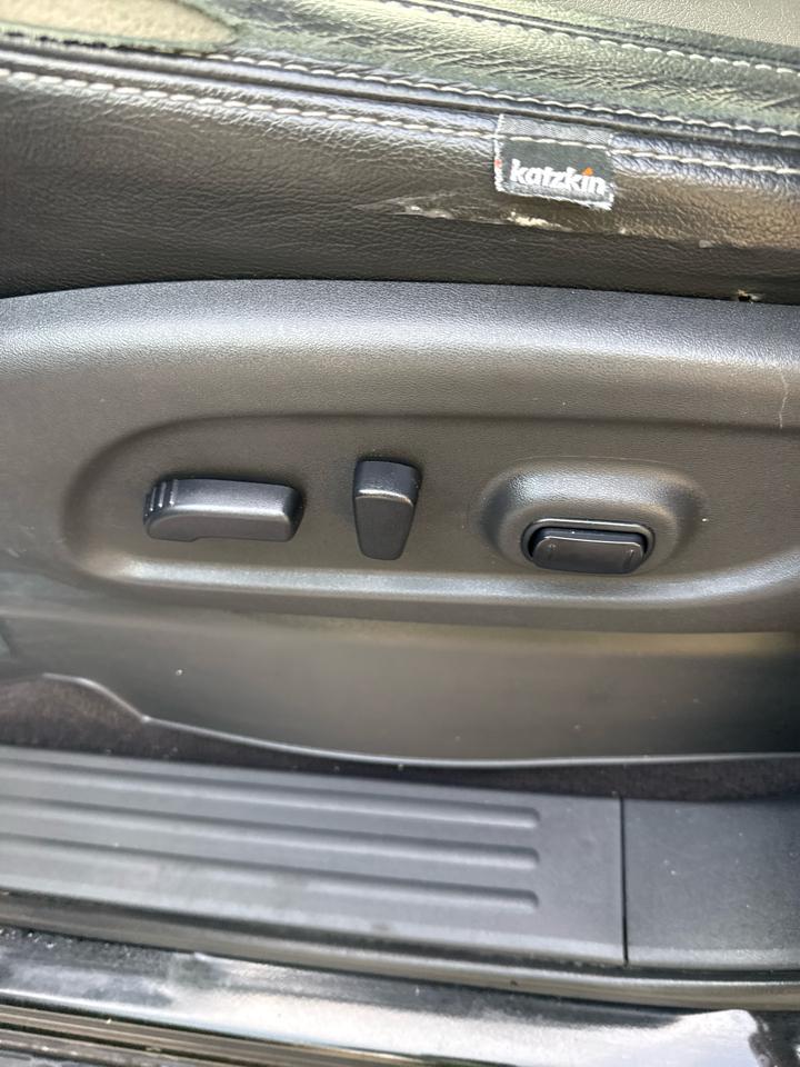 Nissan Titan 4x2 Crew Cab SV 2017