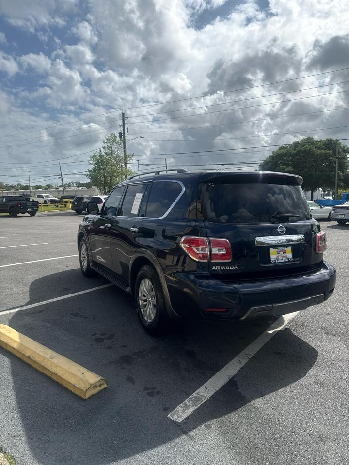 Nissan Armada 4x2 SV 2019
