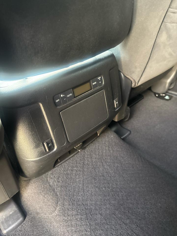 Nissan Armada 4x2 SV 2019