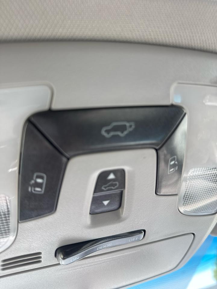 Toyota Sienna 5dr 8-Pass Van XLE Premium FWD (Natl) 2015