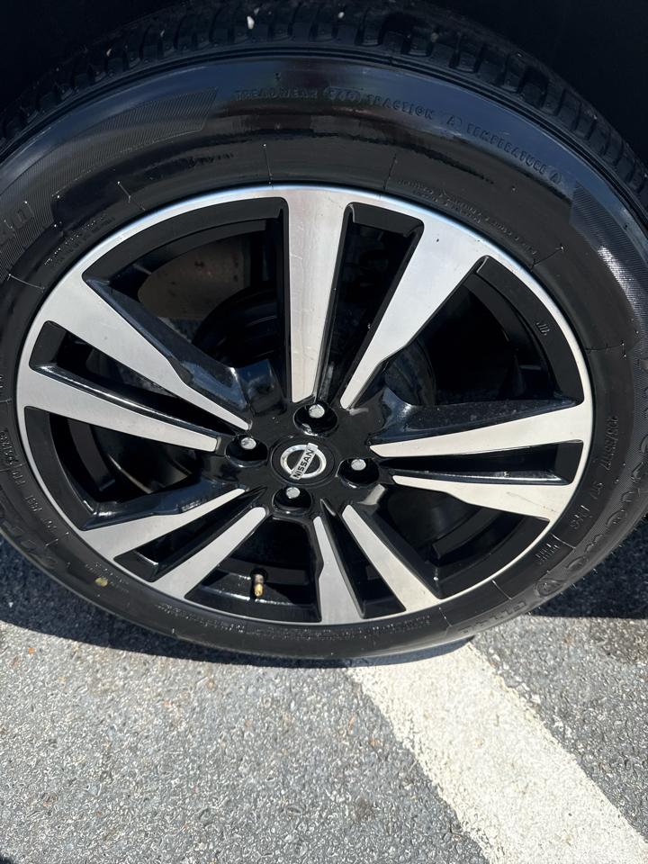 Nissan Kicks SV FWD 2020