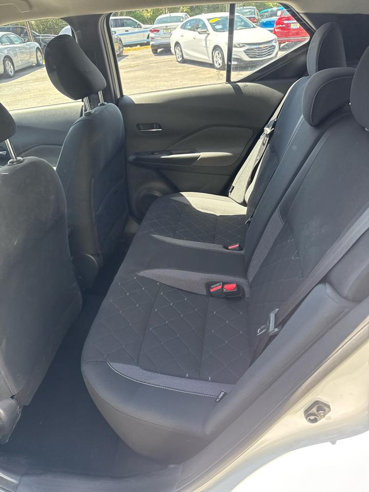 Nissan Kicks SV FWD 2020