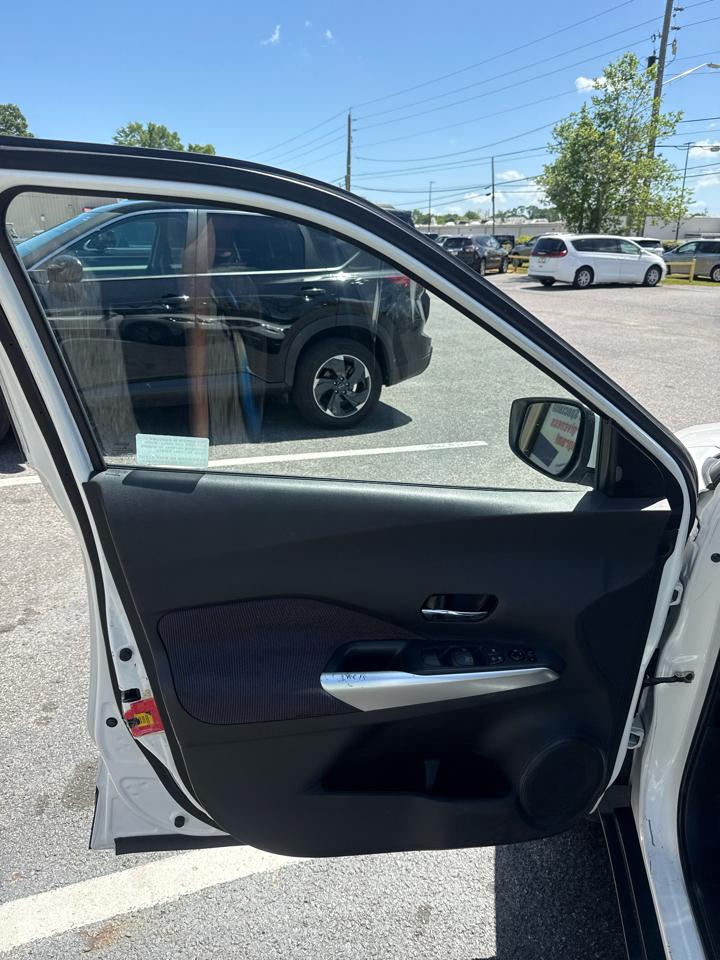 Nissan Kicks SV FWD 2020