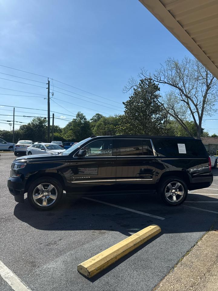 Chevrolet Suburban 2WD 4dr LT 2020