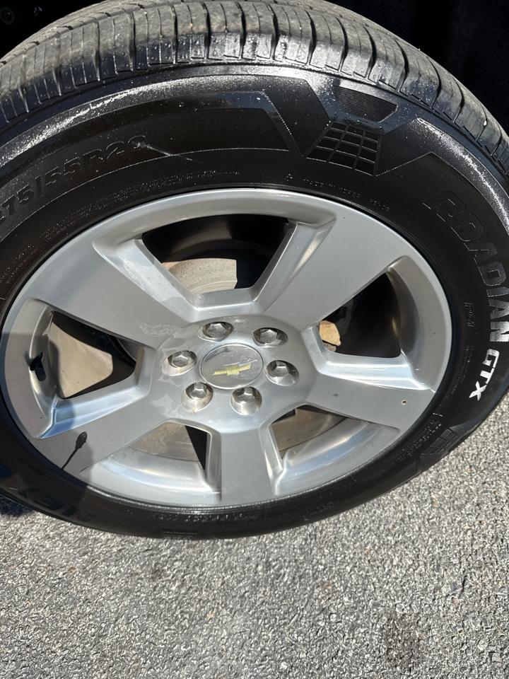 Chevrolet Suburban 2WD 4dr LT 2020