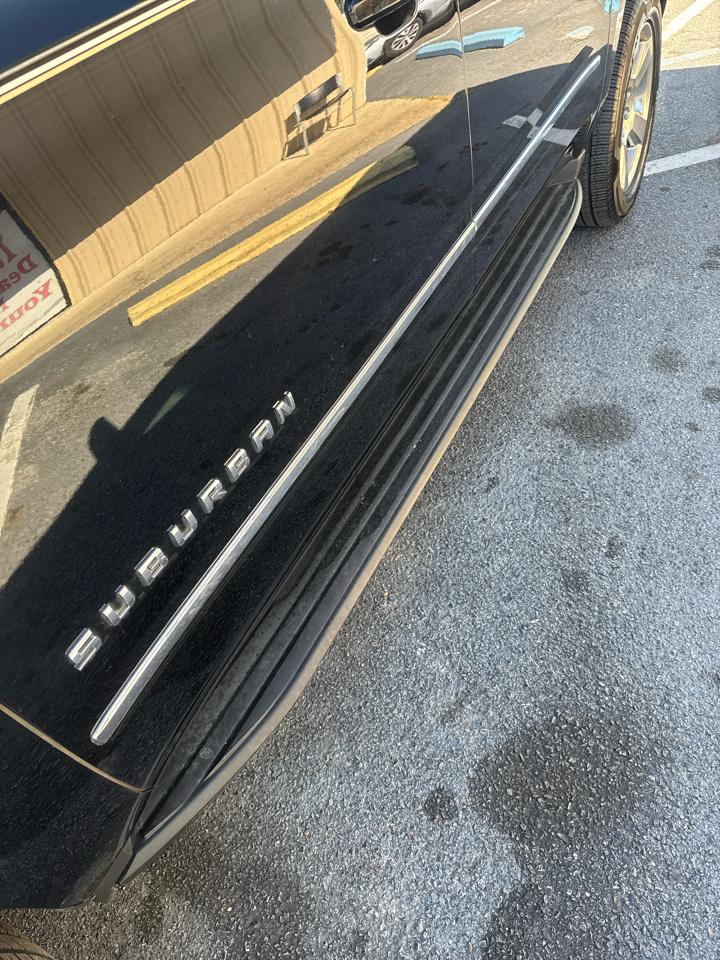 Chevrolet Suburban 2WD 4dr LT 2020