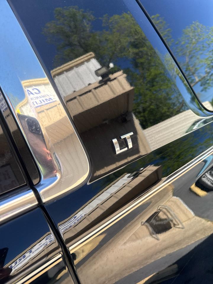 Chevrolet Suburban 2WD 4dr LT 2020