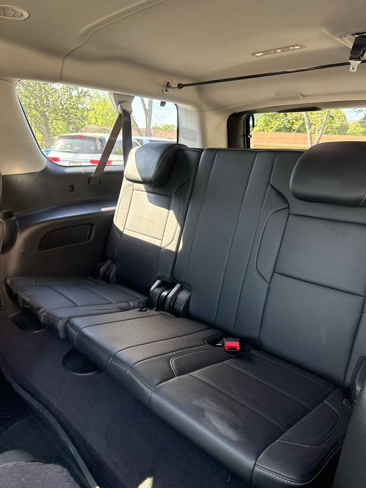 Chevrolet Suburban 2WD 4dr LT 2020