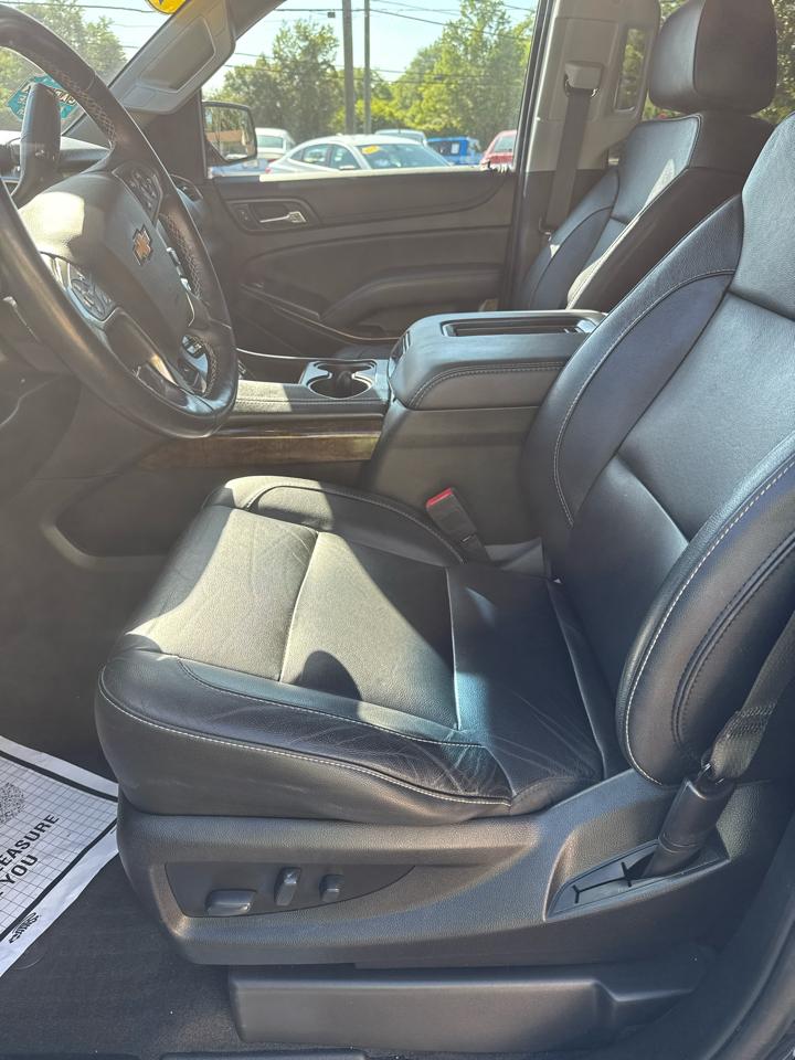 Chevrolet Suburban 2WD 4dr LT 2020