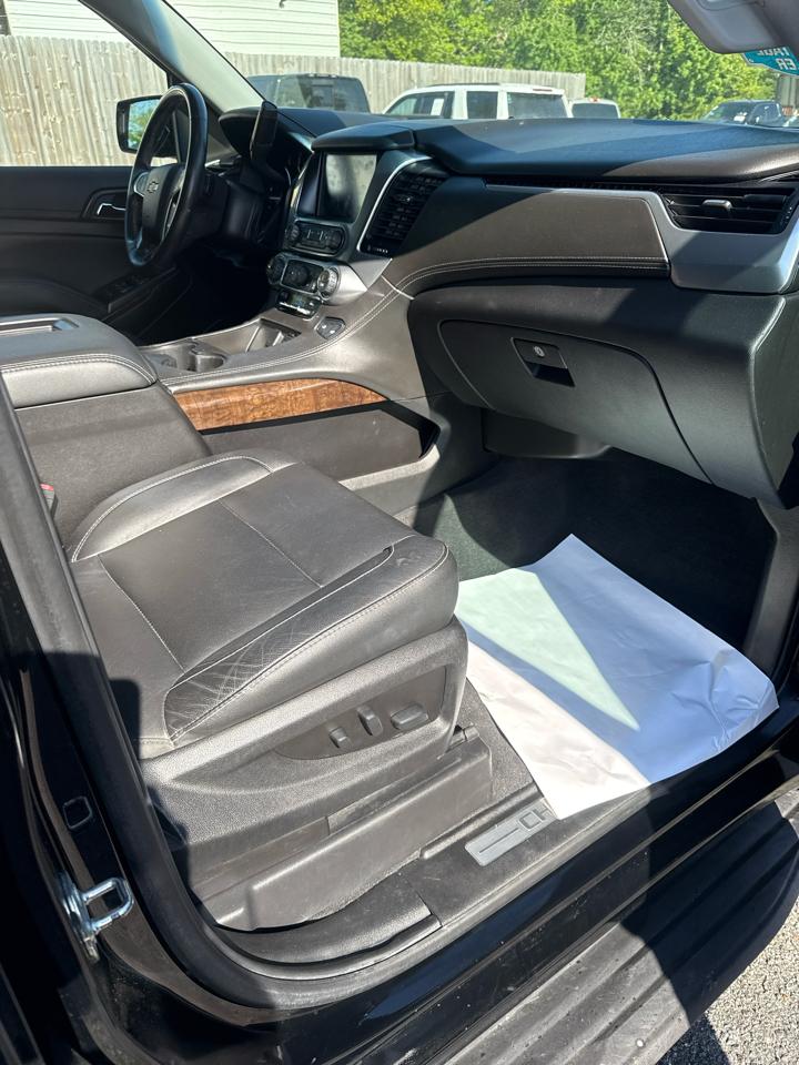 Chevrolet Suburban 2WD 4dr LT 2020