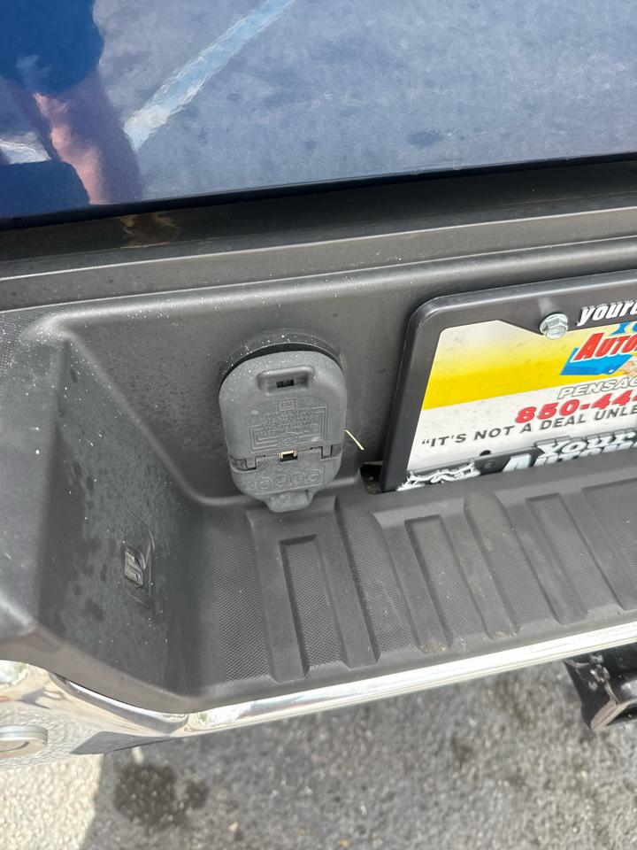 GMC Sierra 1500 4WD Double Cab 143.5" SLT 2016