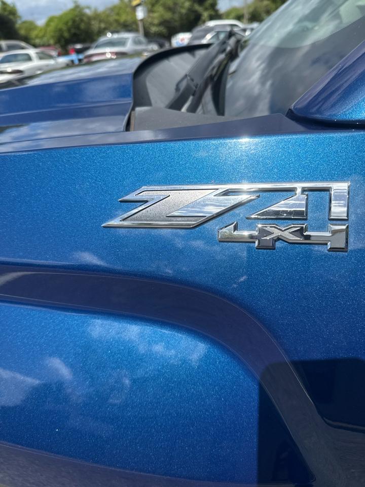 GMC Sierra 1500 4WD Double Cab 143.5" SLT 2016